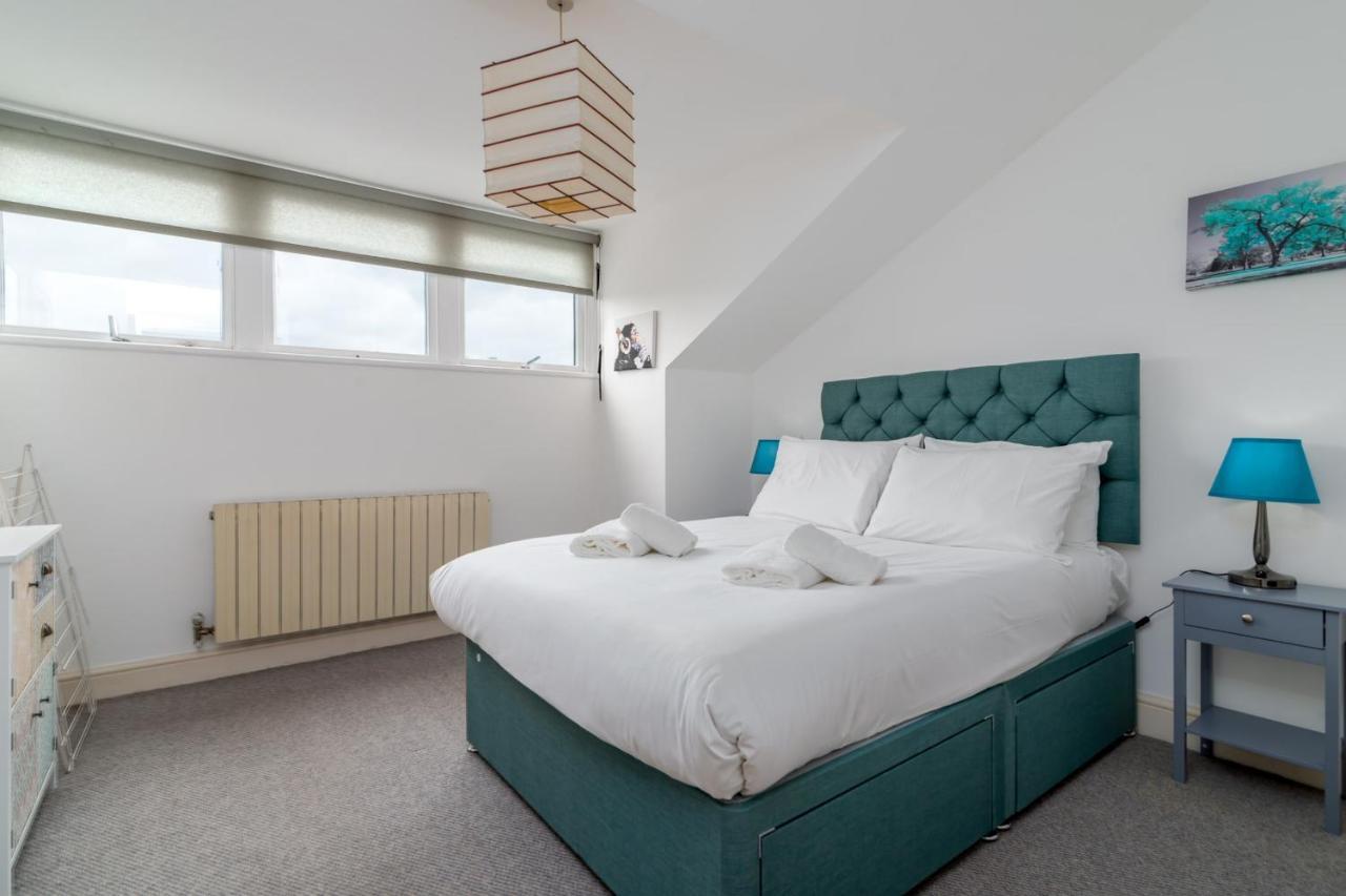 Guestready - Sunny Top Floor Flat With Views London Luaran gambar